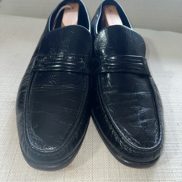 Vintage Florsheim Men's Leather Loafers, 11 D 17089 Black Slip Ons - Picture 3 of 11